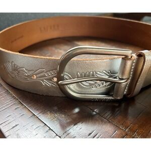 Lauren Ralph Lauren Embossed Silver Colored Italian‎ Leather Belt Size S